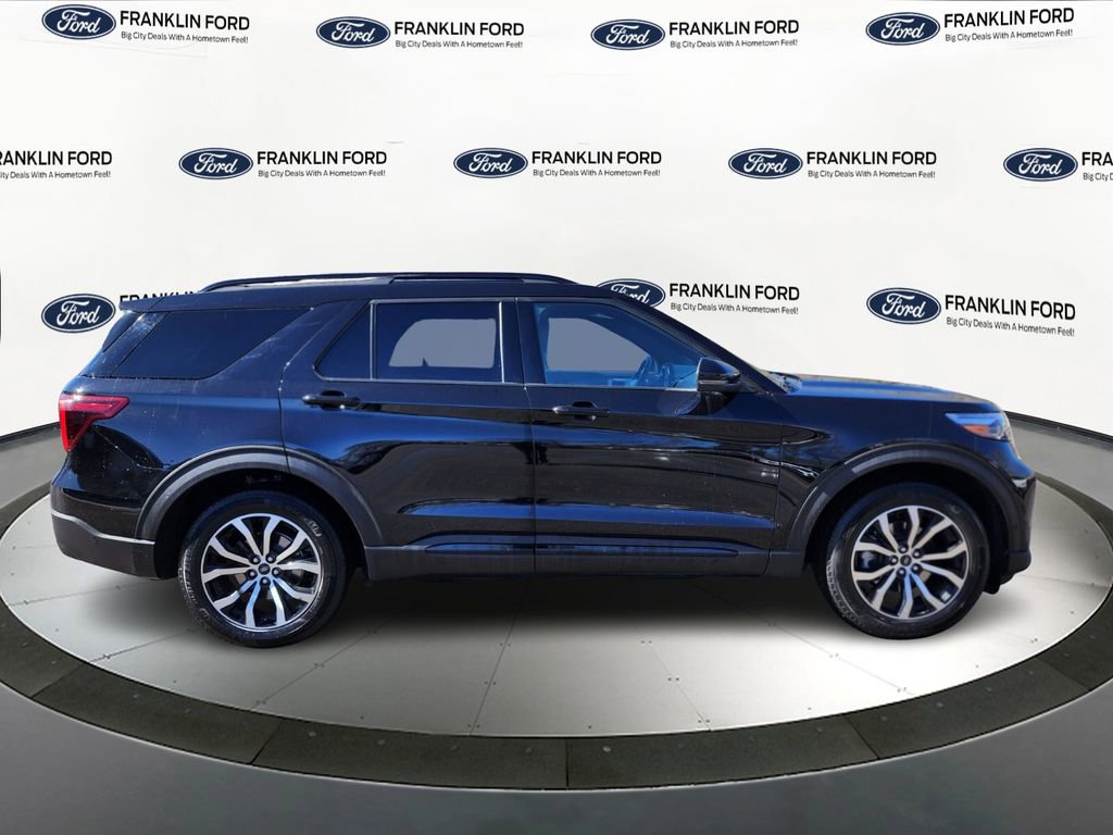 Used 2020 Ford Explorer ST w/ Premium Technology Package image 6