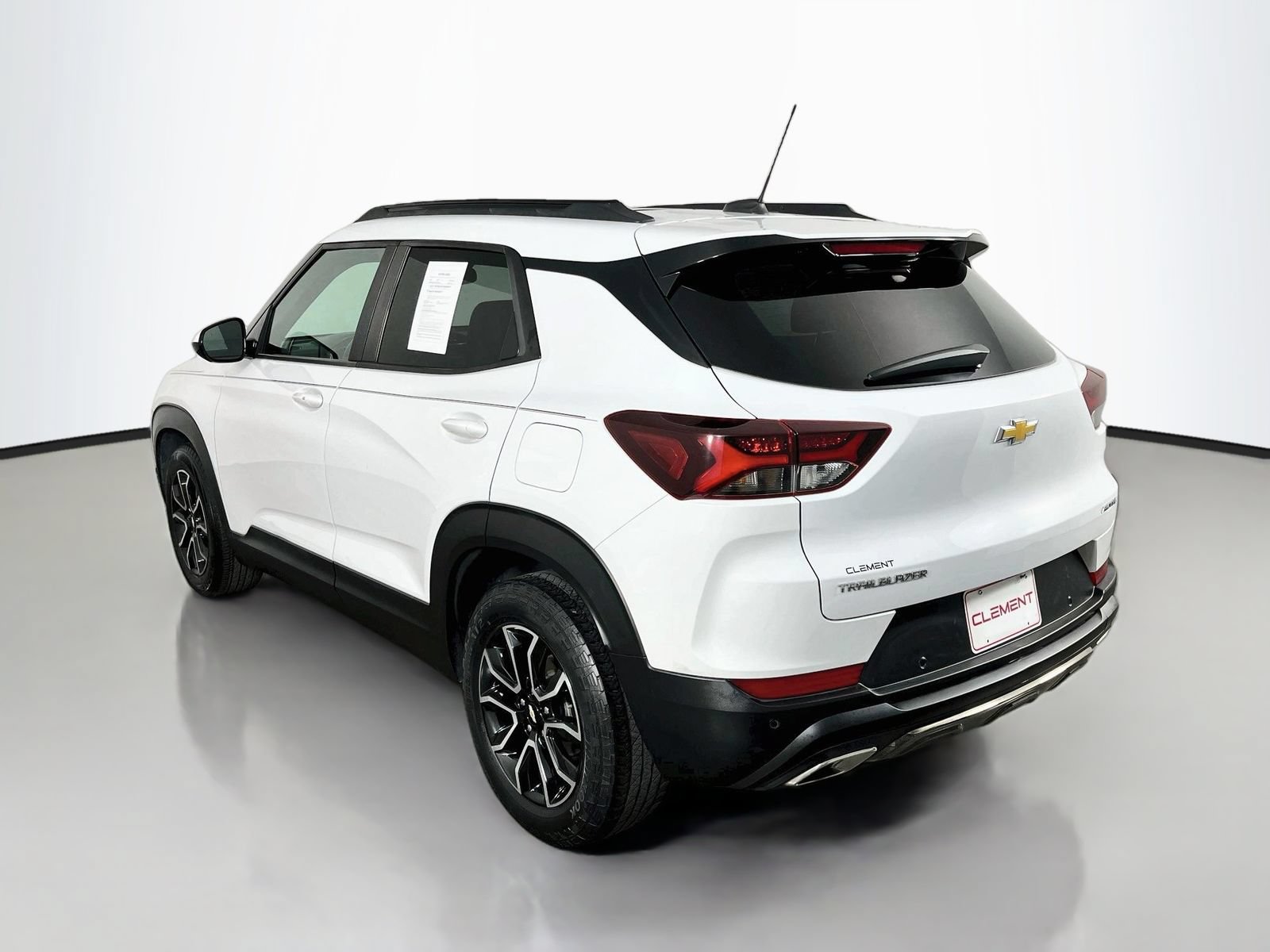 Used 2021 Chevrolet TrailBlazer ACTIV w/ Sun and Liftgate Package FWD image 8