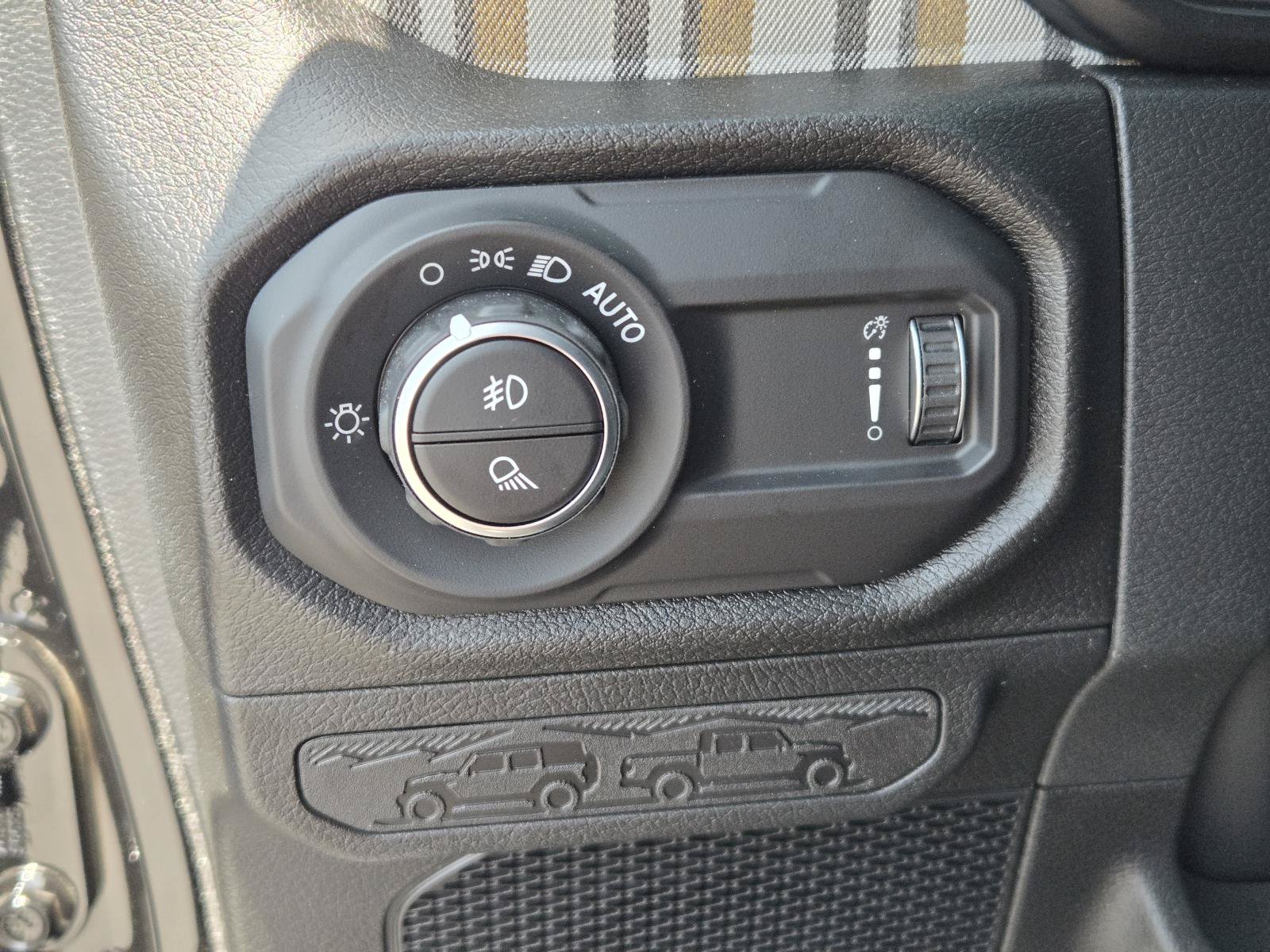 New 2026 Jeep Gladiator Sport AWD/4WD image 21