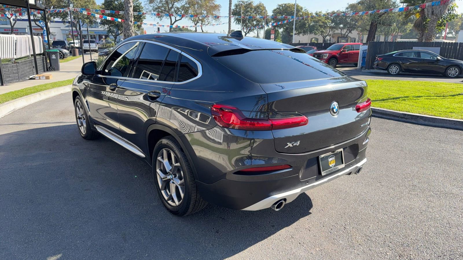 Used 2020 BMW X4 xDrive30i w/ Convenience Package image 5