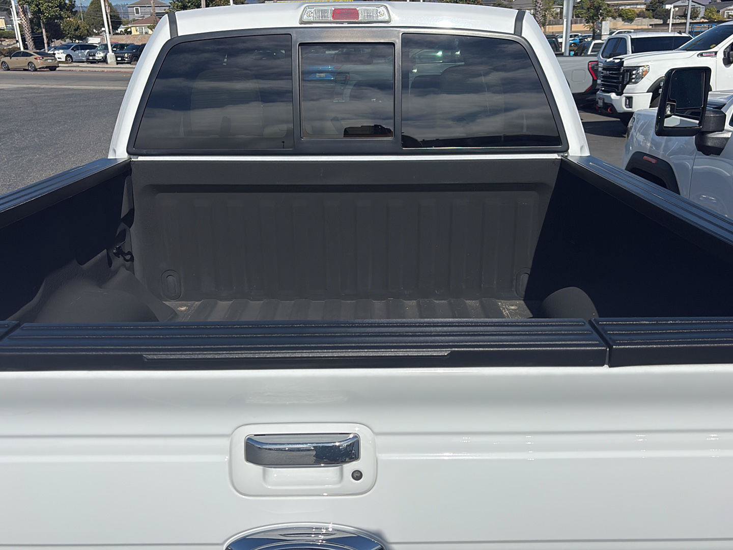 Used 2014 Ford F150 Lariat w/ Equipment Group 502A Luxury AWD/4WD image 19