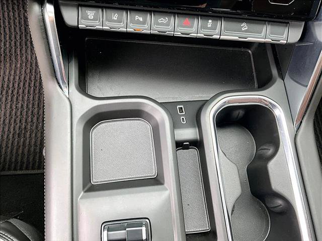 Used 2024 GMC Sierra 2500 Denali Ultimate AWD/4WD image 25