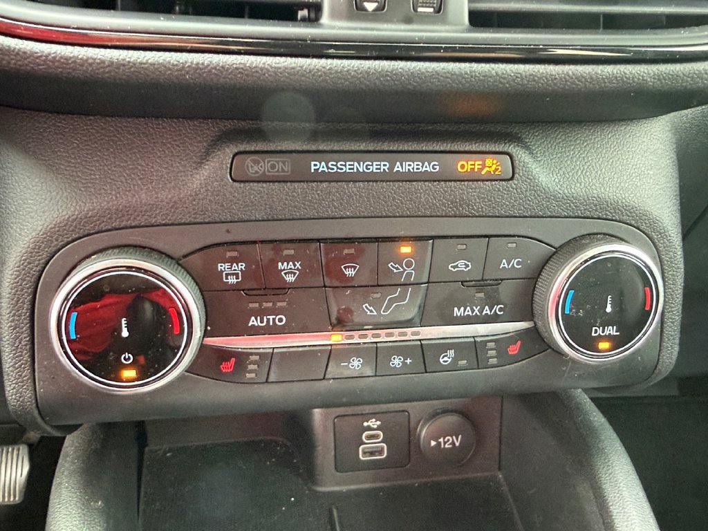 Used 2025 Ford Escape ST-Line Select AWD/4WD image 28