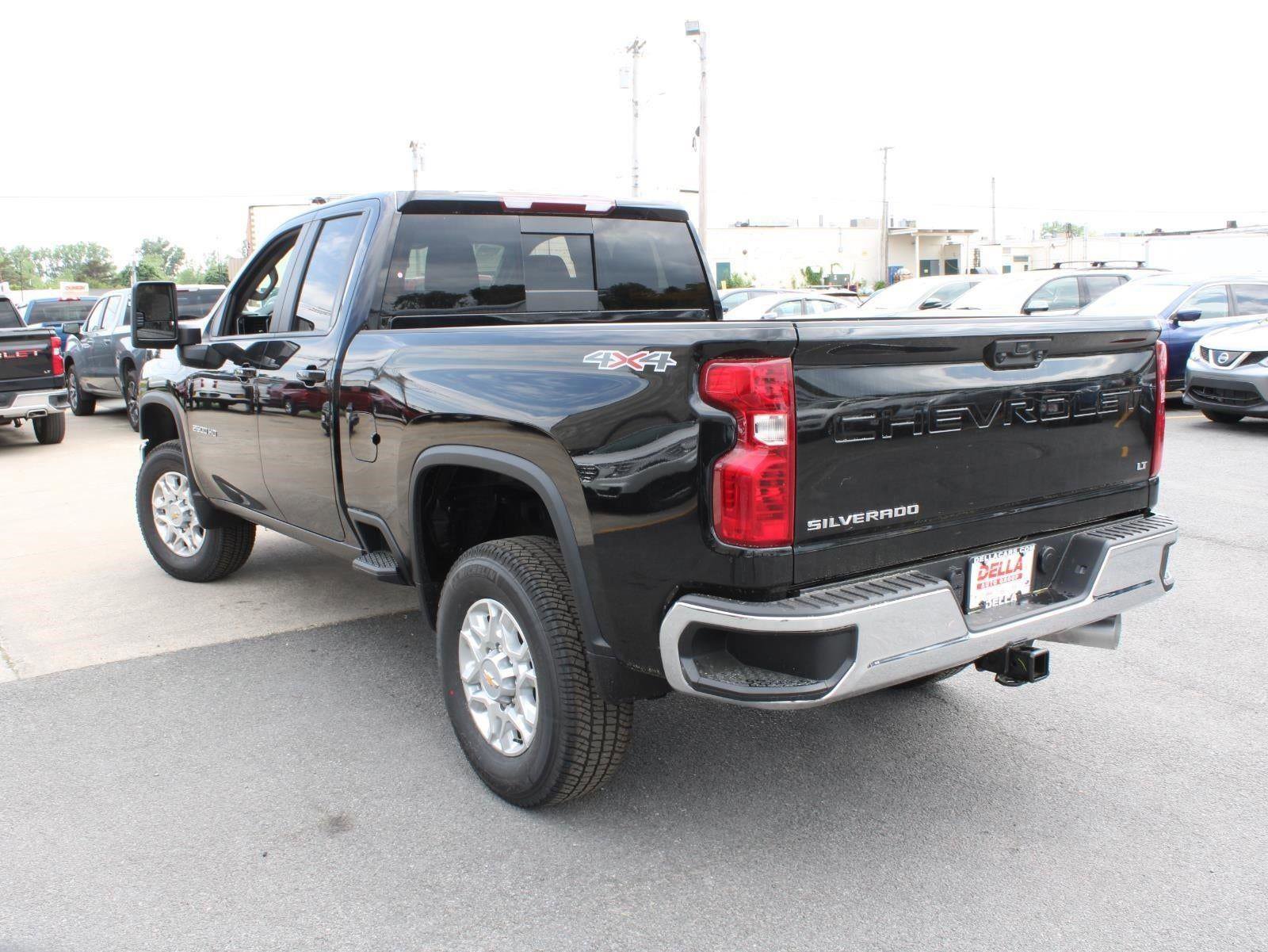 New 2025 Chevrolet Silverado 2500 LT w/ Convenience Package image 34