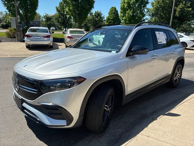 Used 2023 Mercedes-Benz EQB 300 4MATIC image 6