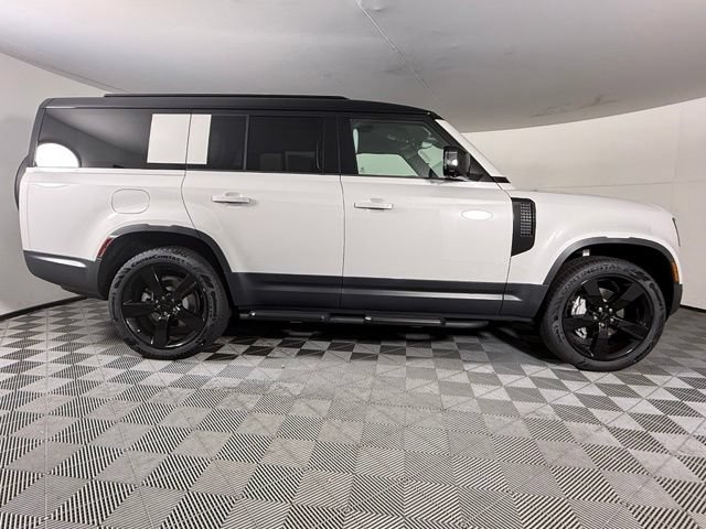 New 2026 Land Rover Defender 130 S AWD/4WD image 9