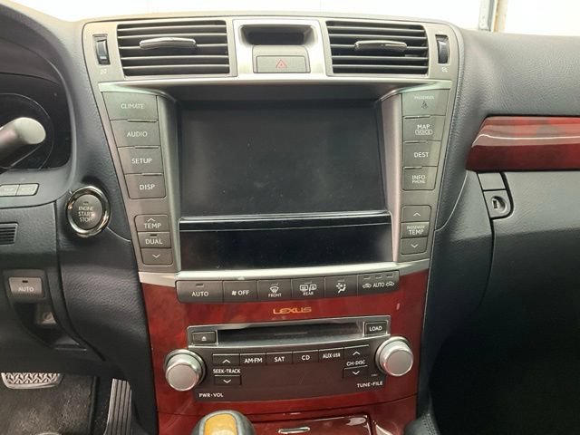 Used 2012 Lexus LS 460 w/ Comfort Pkg RWD image 7