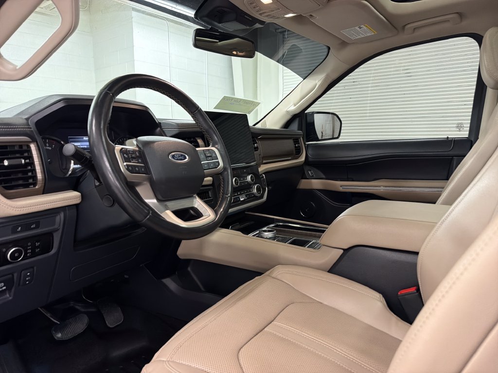 Certified 2023 Ford Expedition Limited RWD image 6