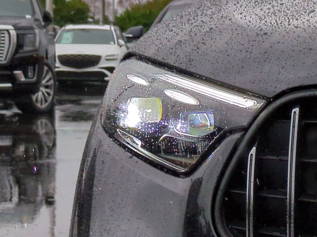 Used 2024 Mercedes-Benz GLC 43 AMG 4MATIC image 9