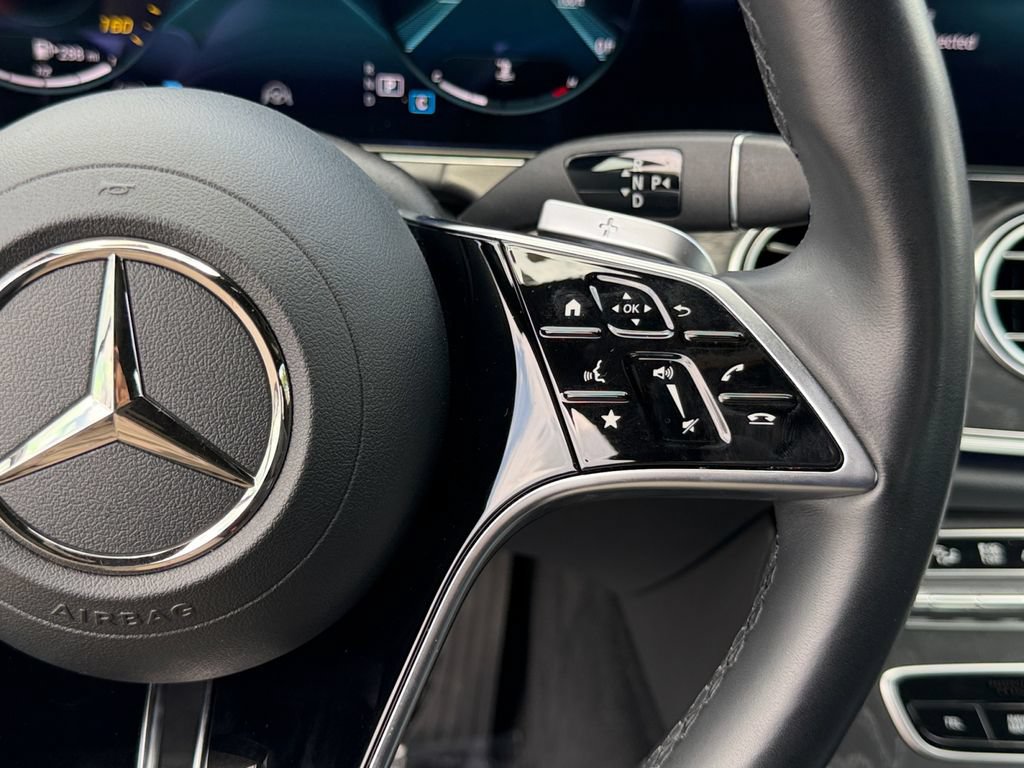 Used 2023 Mercedes-Benz E 350 4MATIC Sedan image 19