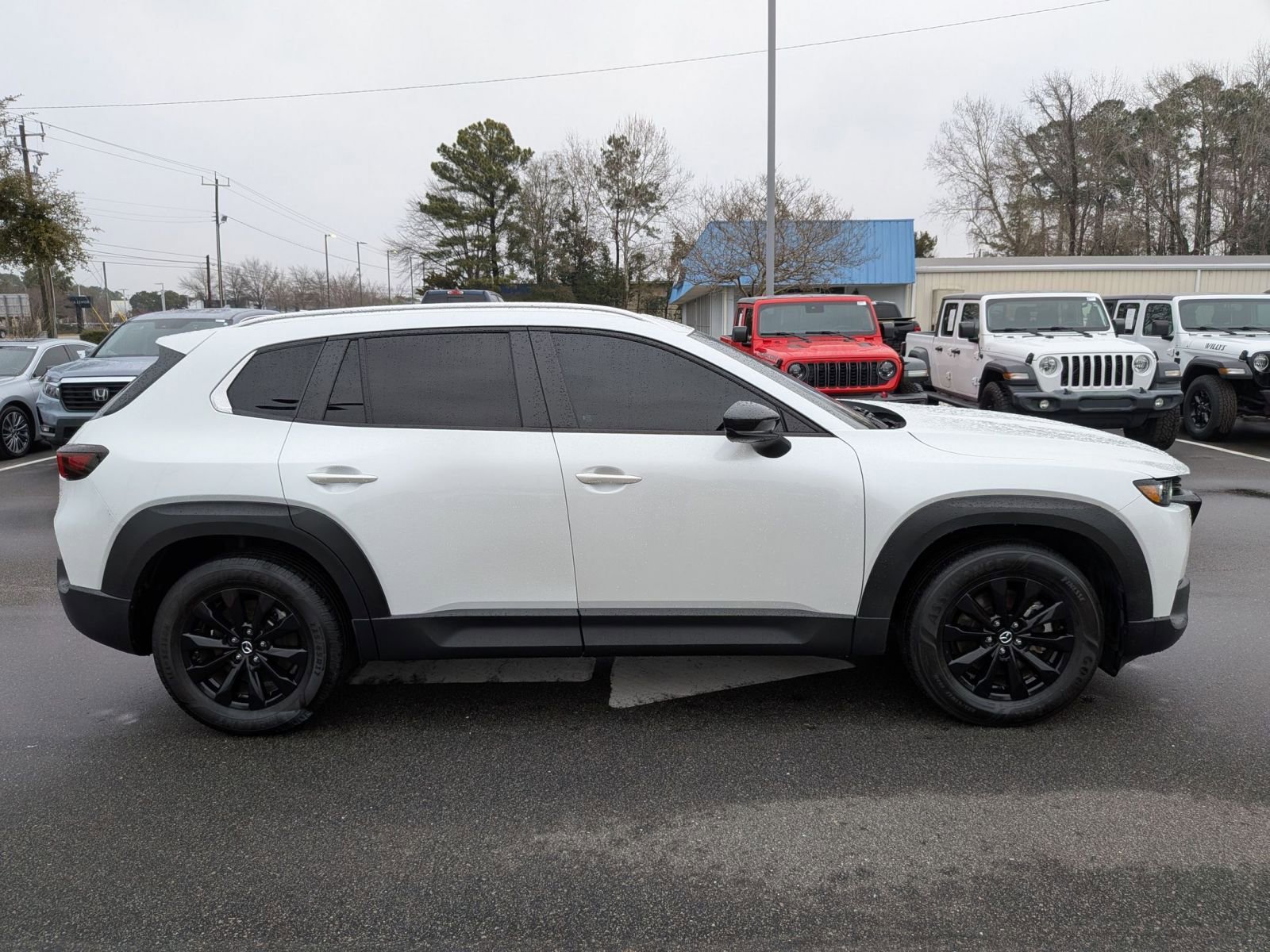 Used 2024 MAZDA CX-50 AWD 2.5 S w/ Cargo Package image 2
