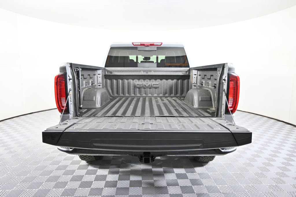 Used 2025 GMC Sierra 1500 AT4X image 6