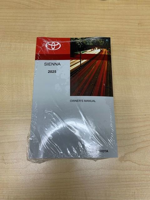 New 2025 Toyota Sienna XLE image 34