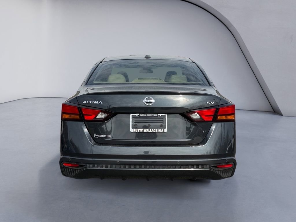 Used 2022 Nissan Altima 2.5 SV image 4