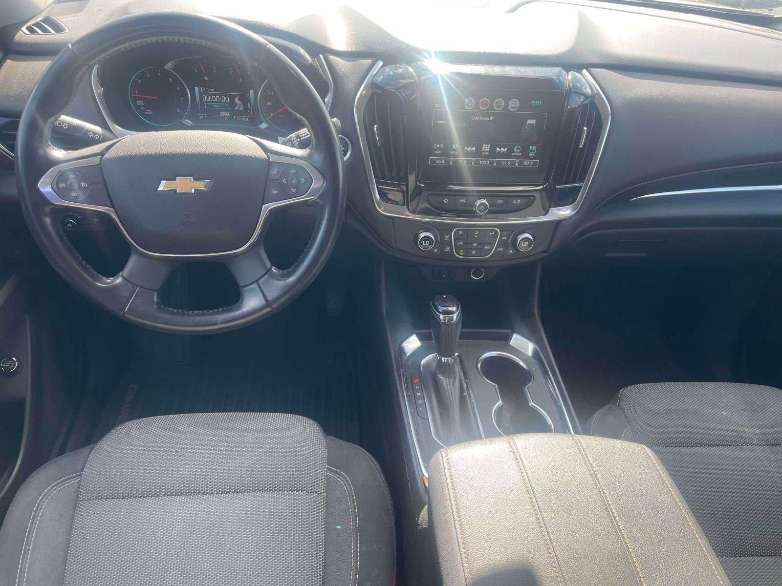 Used 2019 Chevrolet Traverse LT image 7