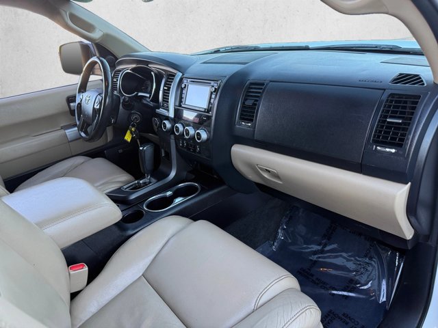 Used 2018 Toyota Sequoia Limited w/ Safety & Convenience Package AWD/4WD image 24