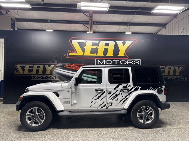 Used 2019 Jeep Wrangler Unlimited Sahara image 2