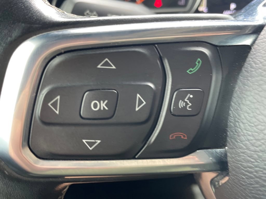 Used 2020 Jeep Wrangler Unlimited Sahara AWD/4WD image 15