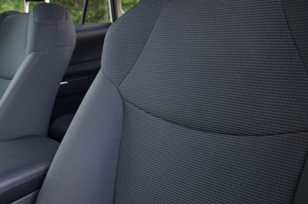 Used 2025 Toyota RAV4 LE image 20