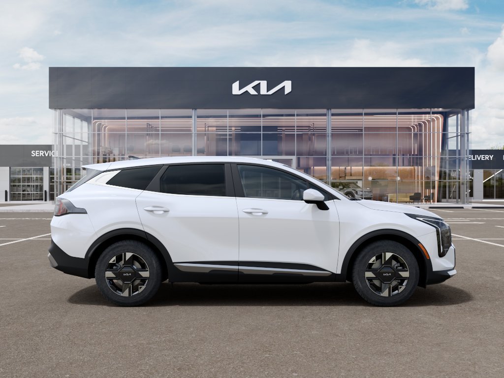 New 2026 Kia Sportage LX FWD image 3