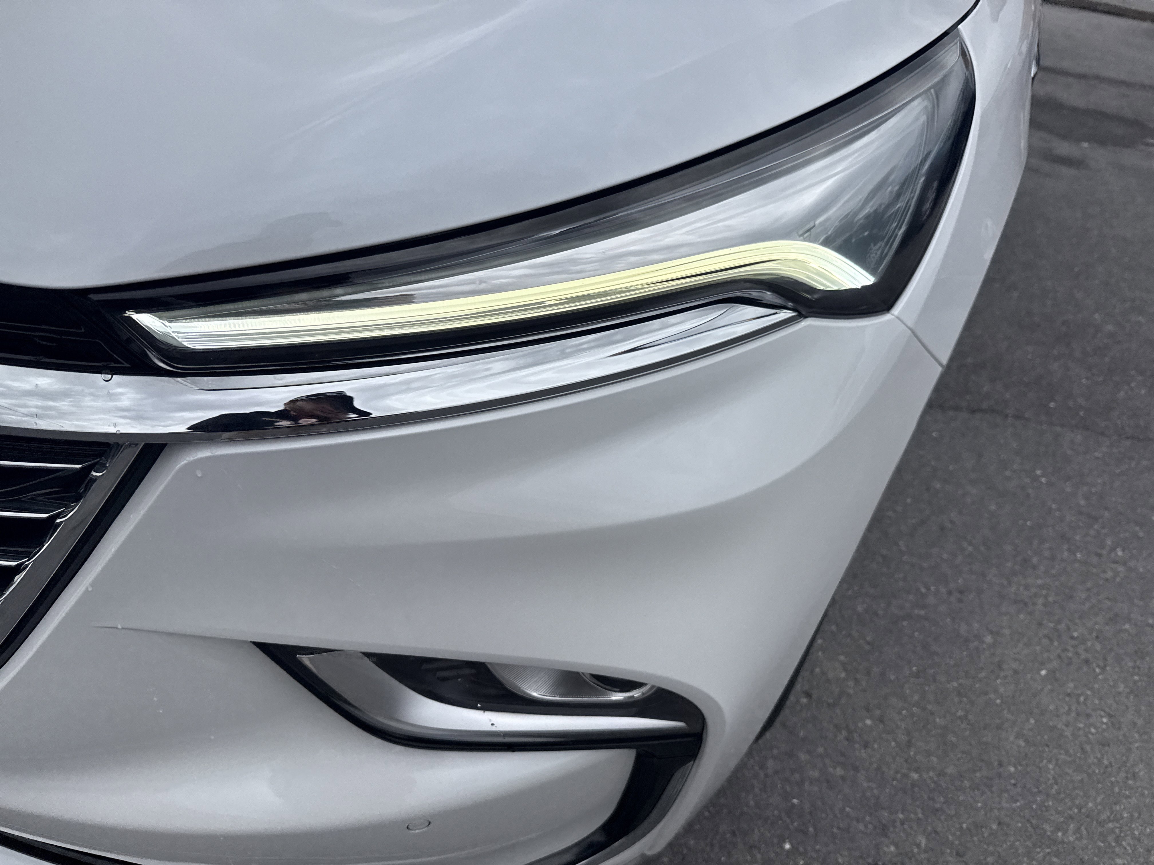 Used 2023 Buick Enclave Premium w/ Experience Buick Package image 9