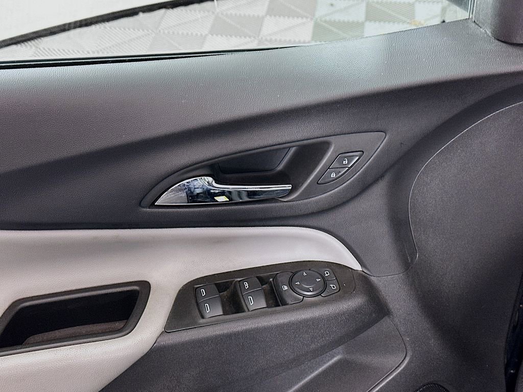Used 2022 Chevrolet Equinox LT image 17