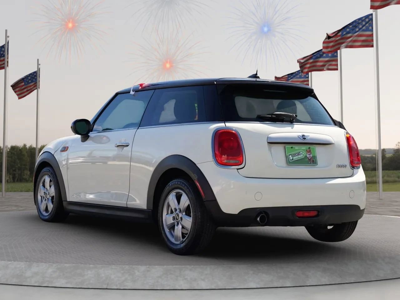 Used 2015 MINI Cooper 2-Door Hardtop image 8