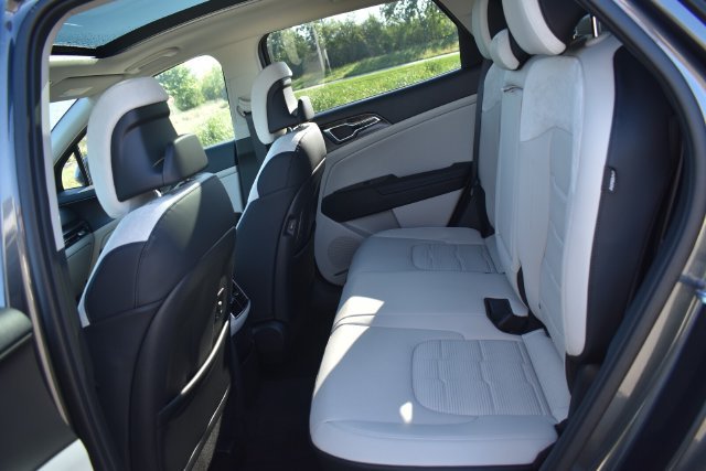 New 2027 Kia Sportage SX Prestige AWD/4WD image 22