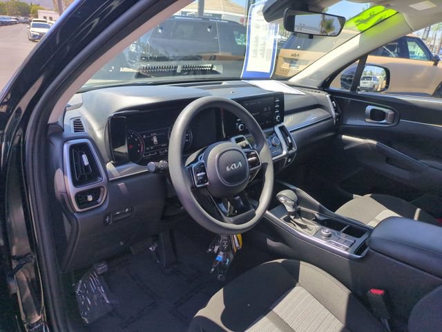 Used 2023 Kia Sorento LX FWD image 14