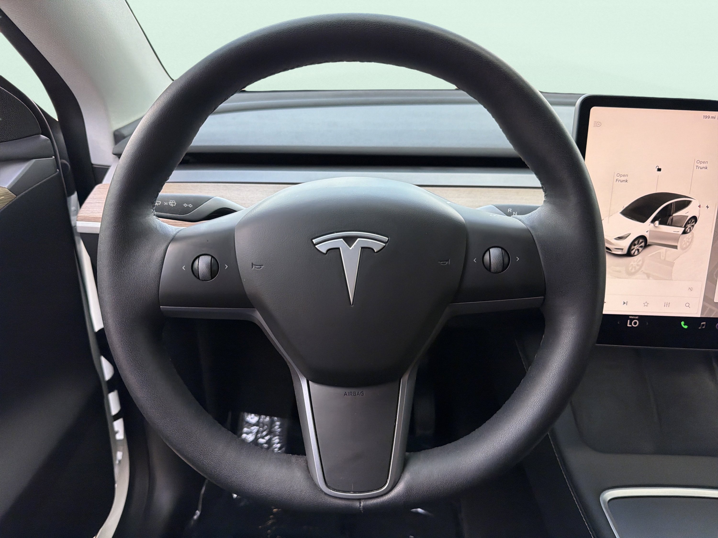 Used 2023 Tesla Model Y Long Range AWD/4WD image 42