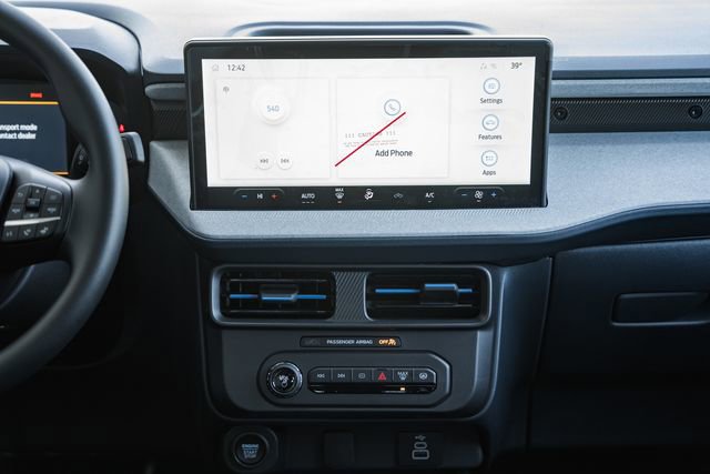 New 2026 Ford Maverick XLT image 29