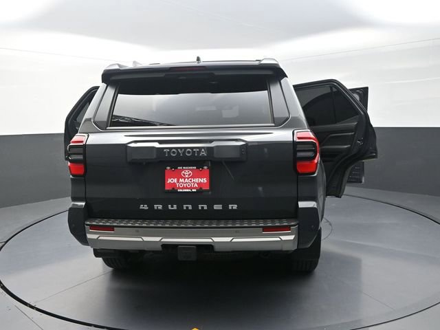 Used 2025 Toyota 4Runner Limited AWD/4WD image 43