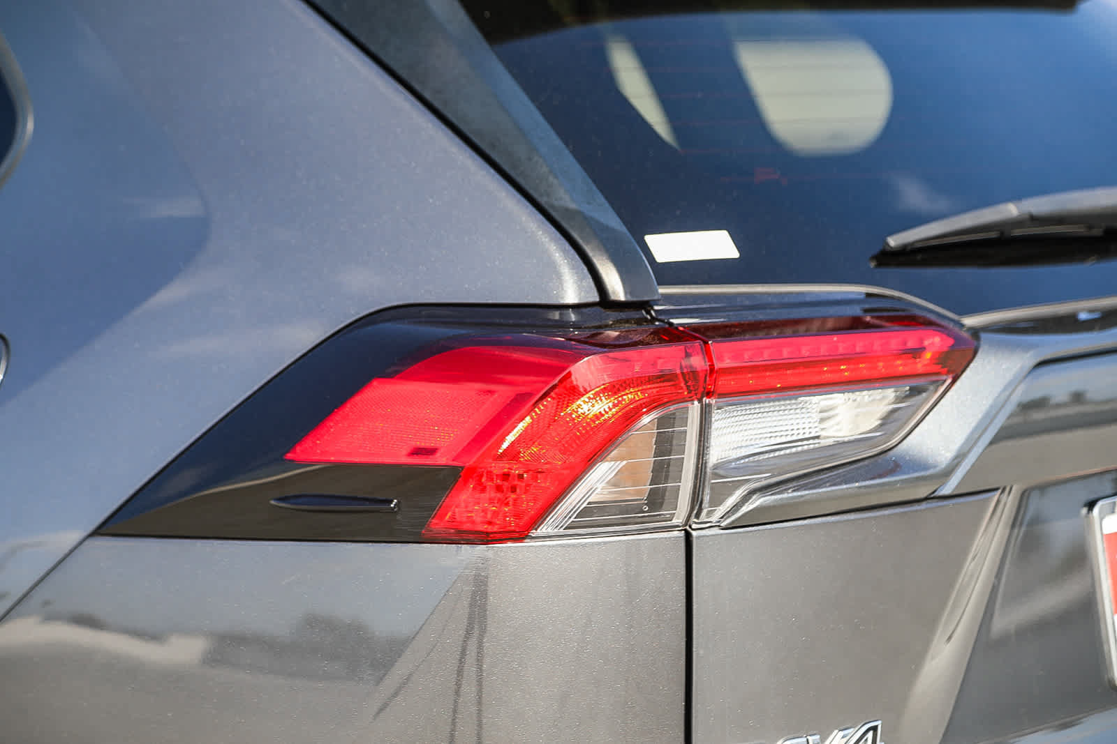 Used 2023 Toyota RAV4 LE AWD/4WD image 9