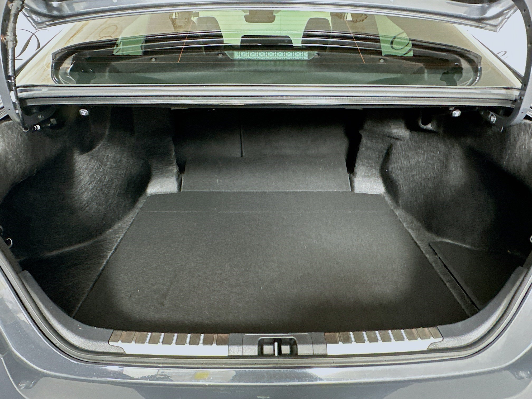 Used 2025 Toyota Camry SE w/ Multimedia Upgrade Package FWD image 25