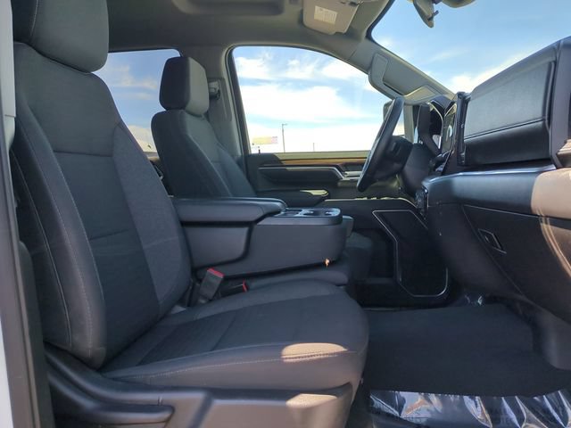 Used 2025 Chevrolet Silverado 2500 LT w/ Convenience Package AWD/4WD image 36