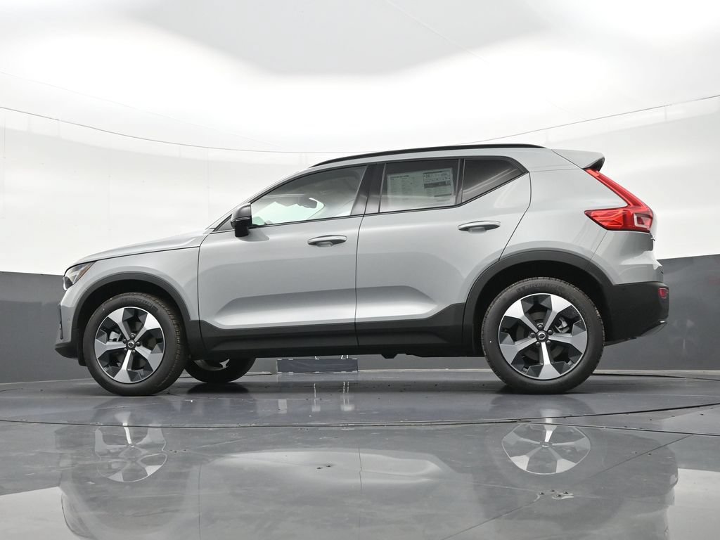 New 2026 Volvo XC40 B5 Plus w/ Protection Package Premier AWD/4WD image 22