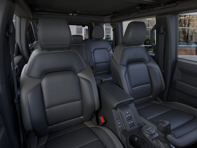 New 2025 Ford Bronco Outer Banks image 10