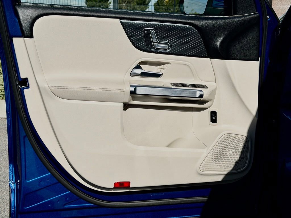 Certified 2026 Mercedes-Benz GLB 250 image 17