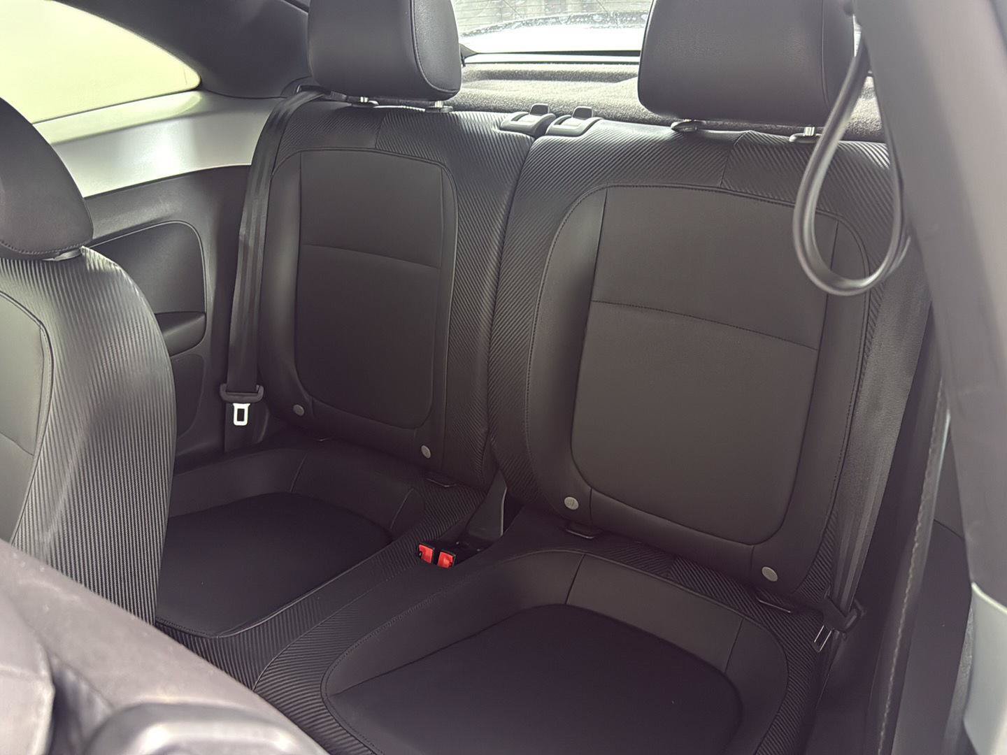 Used 2012 Volkswagen Beetle 2.5 FWD image 19