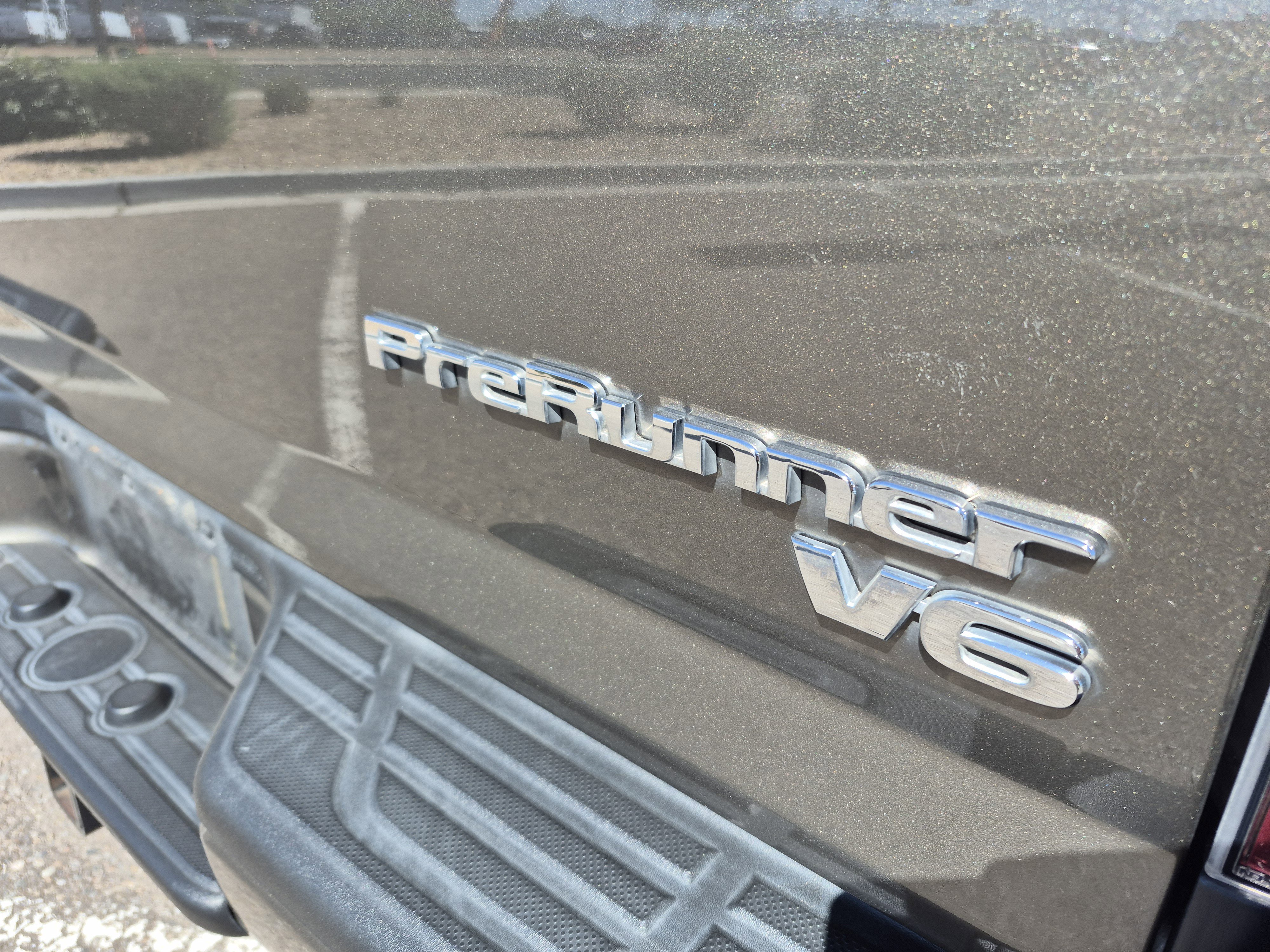 Used 2015 Toyota Tacoma PreRunner w/ TRD Sport Package RWD image 21