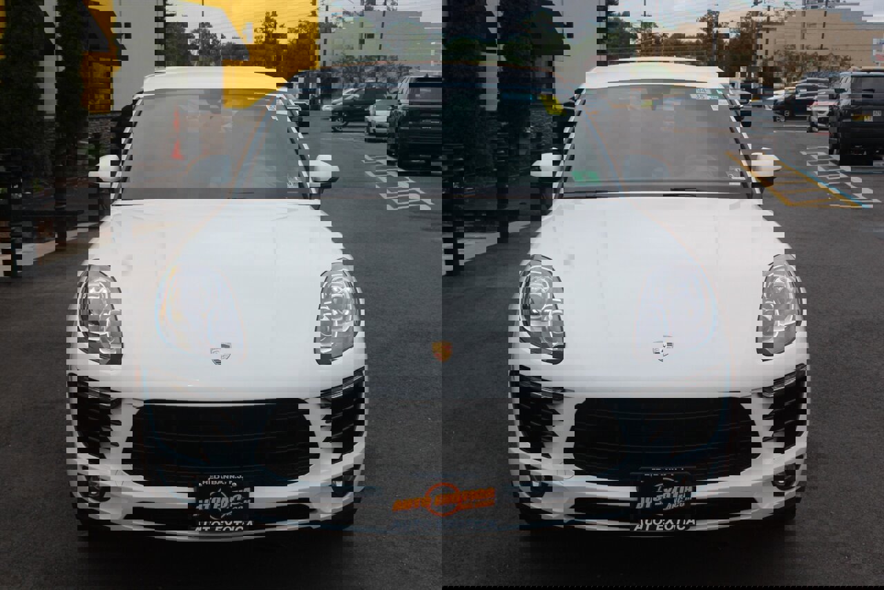 Used 2017 Porsche Macan image 19