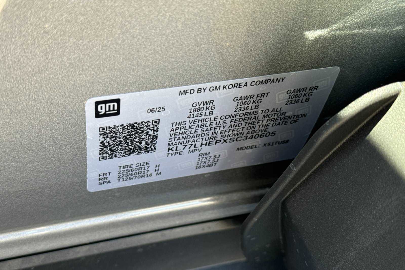 New 2025 Chevrolet Trax LT w/ Driver Confidence Package image 11