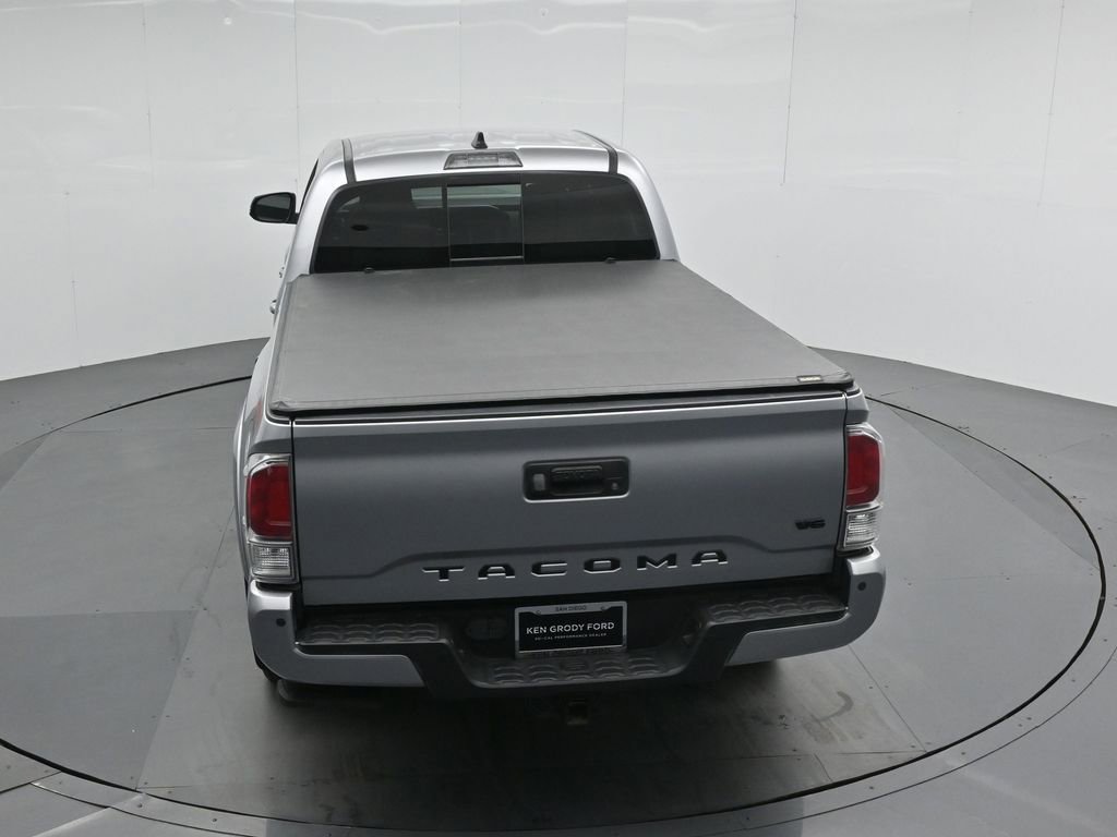 Used 2021 Toyota Tacoma TRD Sport w/ Technology Package AWD/4WD image 39