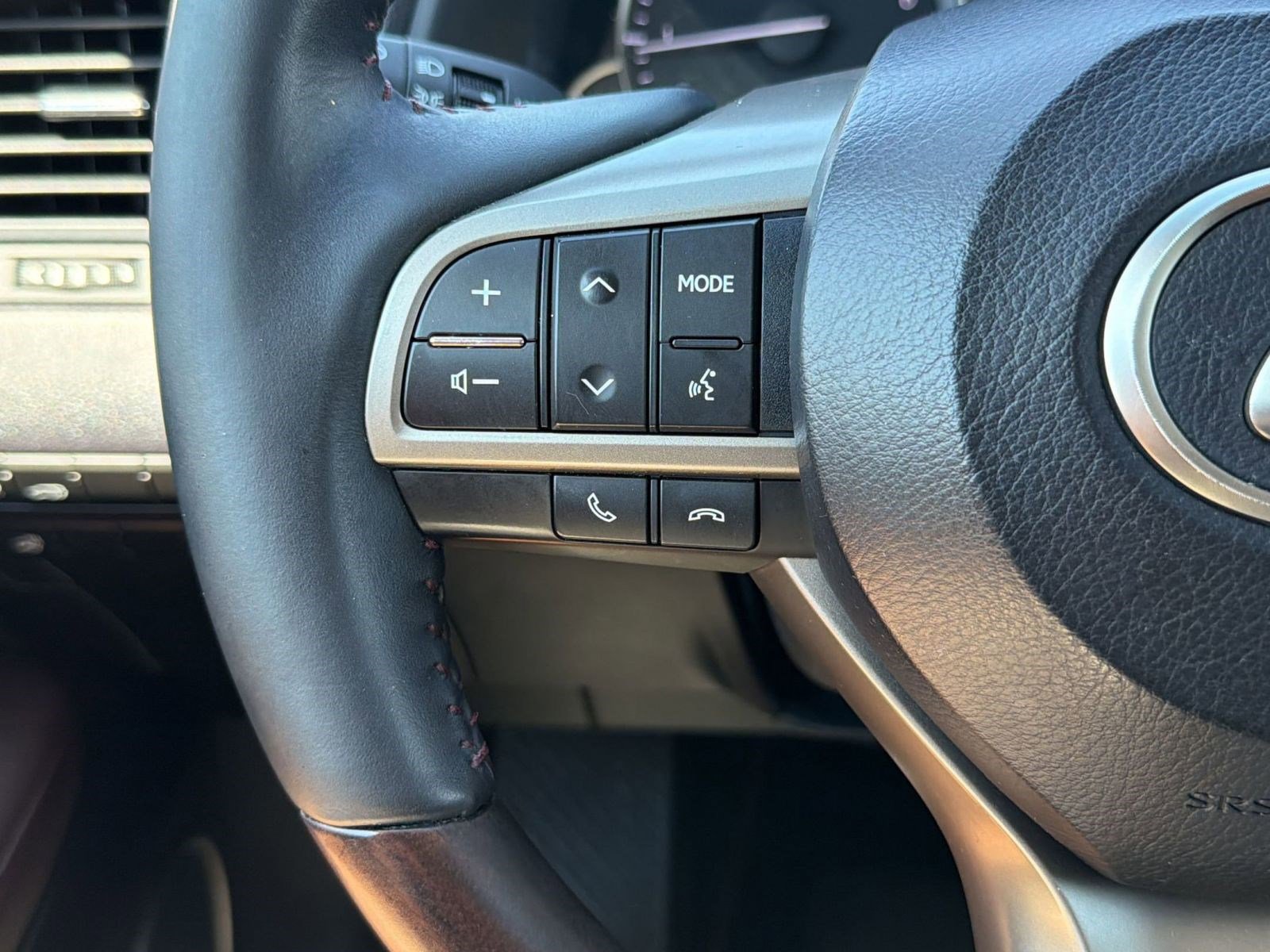 Used 2016 Lexus RX 350 FWD w/ Premium Package image 17