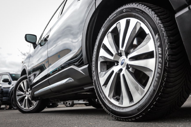 Used 2020 Subaru Ascent Touring w/ Popular Package #3 AWD/4WD image 13
