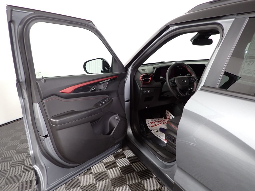 New 2026 Chevrolet TrailBlazer RS w/ Convenience Package AWD/4WD image 20