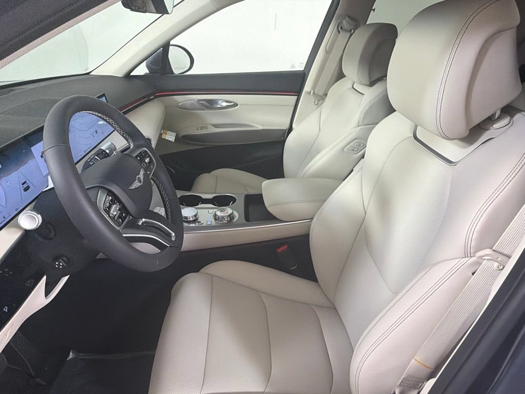 New 2027 Genesis GV70 2.5T Select AWD/4WD image 22