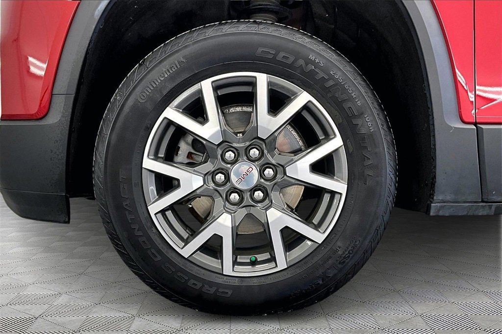 Used 2023 GMC Acadia SLE w/ Driver Convenience Package image 9