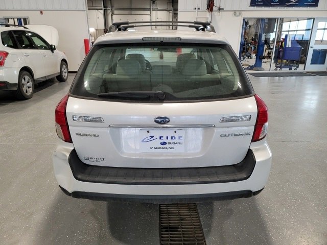 Used 2008 Subaru Outback 2.5i image 6