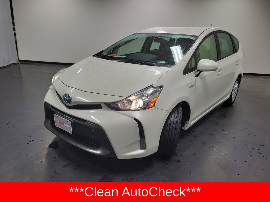 Used 2016 Toyota Prius V Three image 4